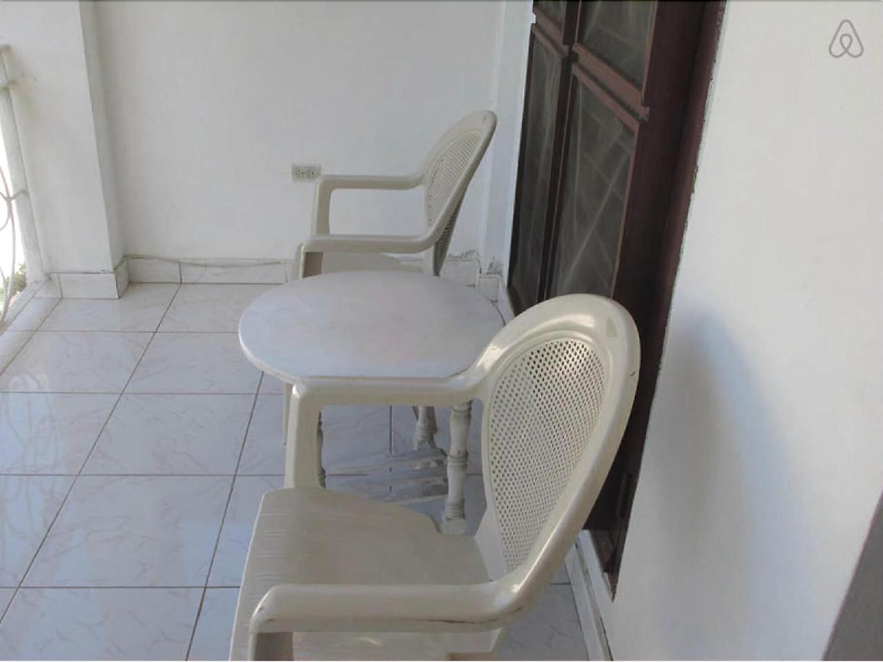 Paradise Brandon Hill Guest House Montego Bay Eksteriør billede